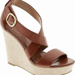 Banana Republic Isabel brown wedge